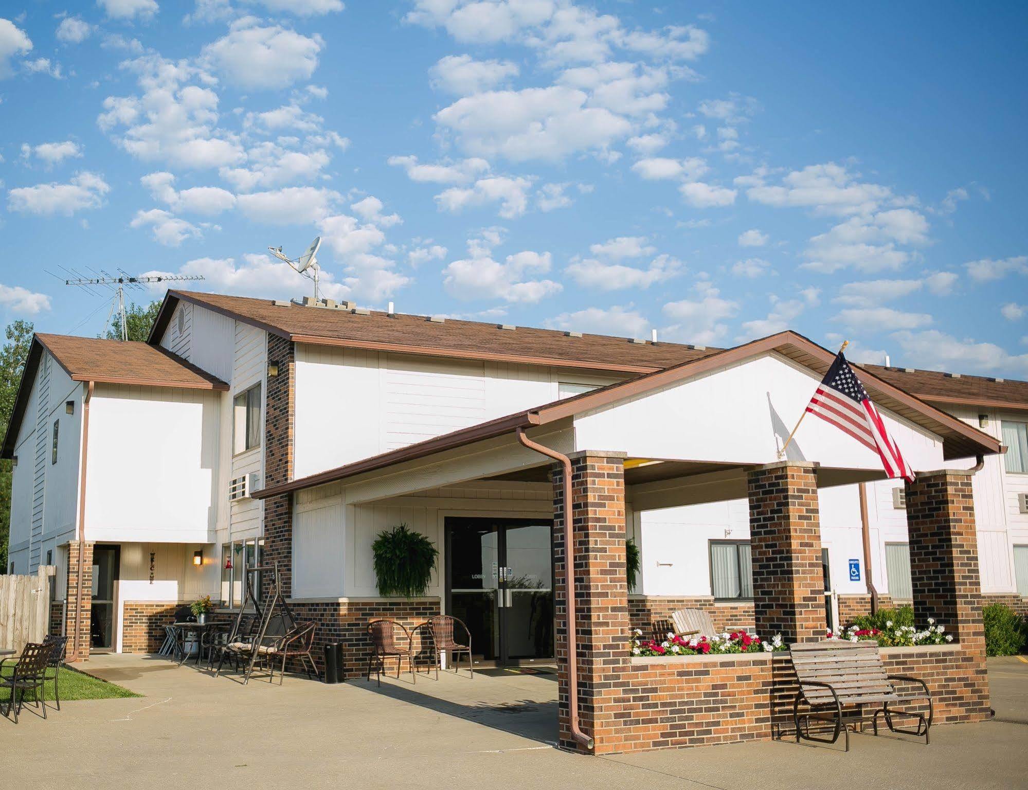 Covered Bridge Inn ウィンターセットウィンターセット  エクステリア 写真